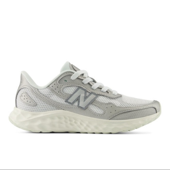 New Balance Shoes - New Balance Arishi v4 Tiralux Silver Metallic Reflection White WARISTS4 New 12